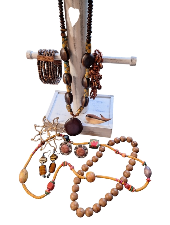 vintage Jewelry - Bohemian Wooden Themed Jewelry SET Hippie Western Photo Shoot Browns SUN BROOCH